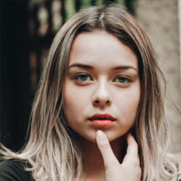 Perfil de Helena Eliot