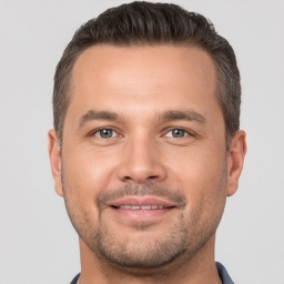 Perfil de Carlos M